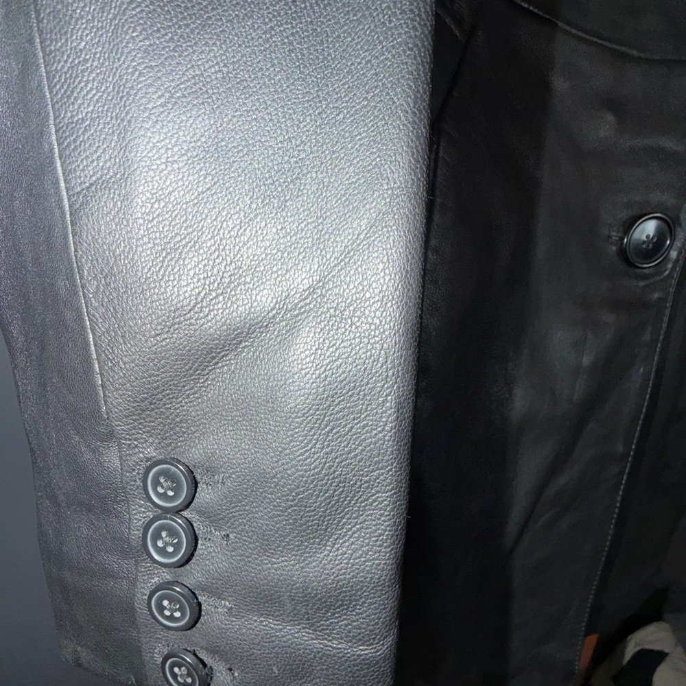 Mauritius Classic Black Leather Single-Button Women's Jacket - Picture 4 of 7